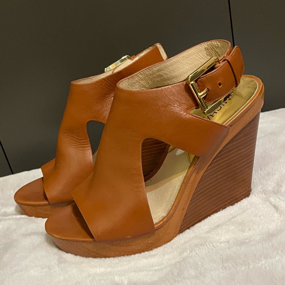 SOLD - Michael Michael Kors Wedges